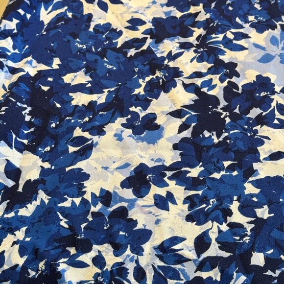 🆑Vince Camuto Long Sleeve Open Shoulder Layard Leaves Halter Blouse Small - Picture 10 of 12